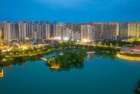 棲霞湖的流光夜畫